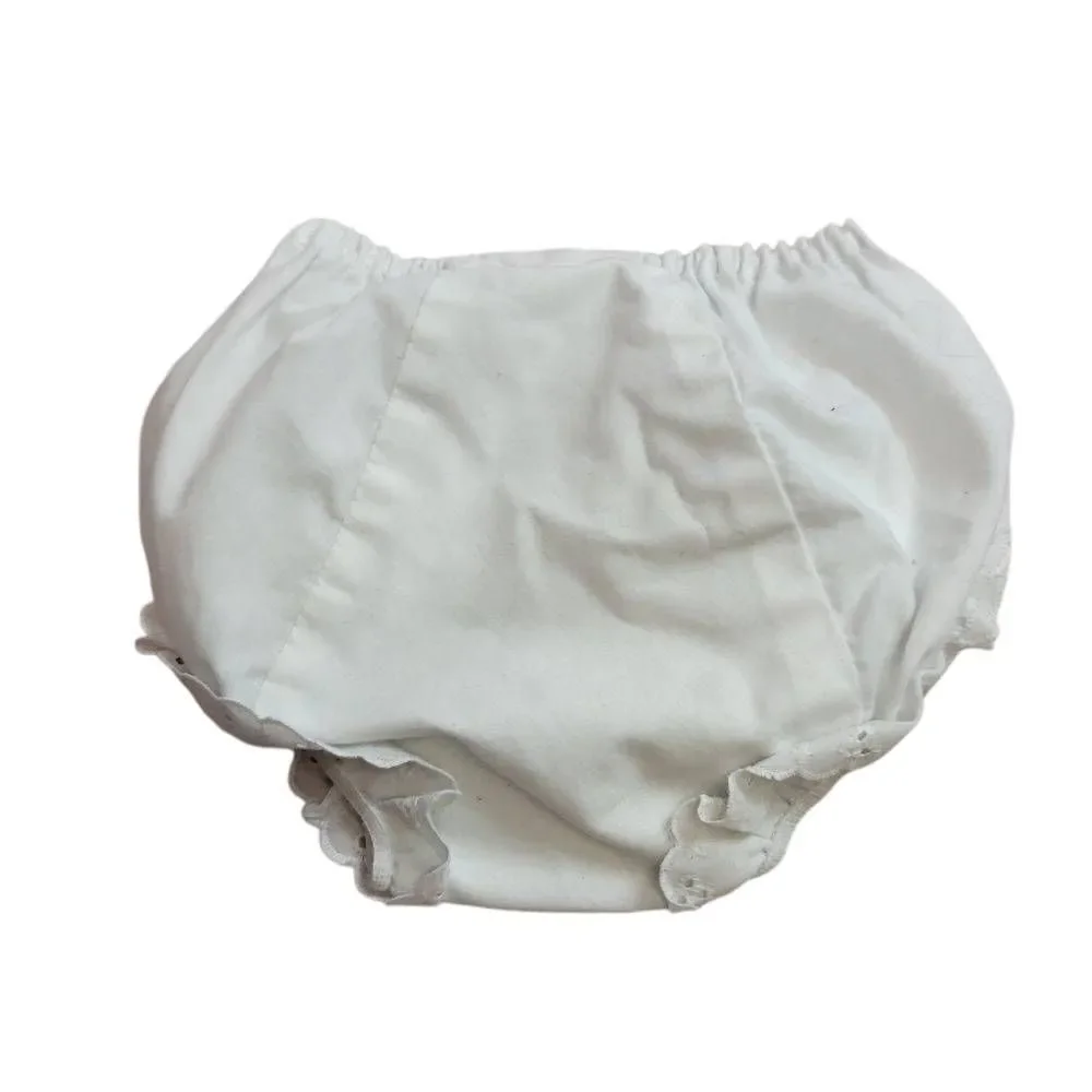 Boomer with eyelet lace trim 2